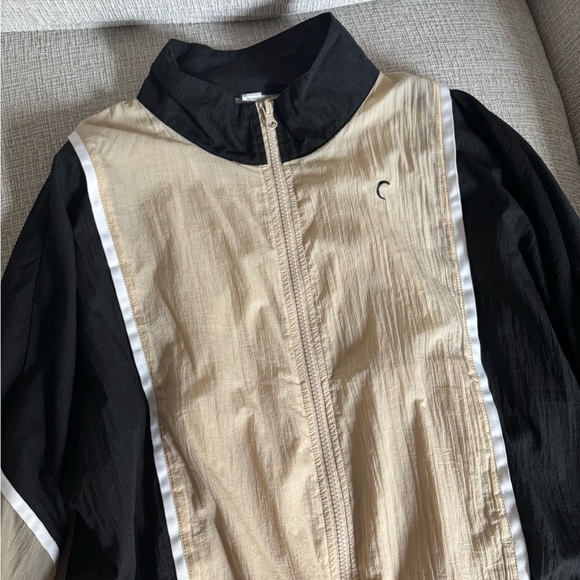 Zip Up - Picture 2 of 3